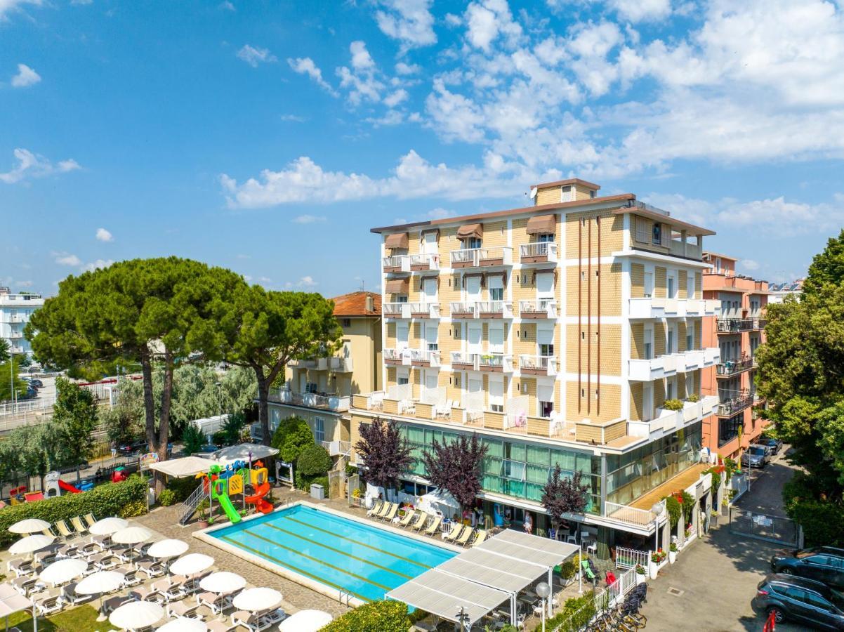 Lotus Hotel All Inclusive & Spiaggia 리미니 외부 사진