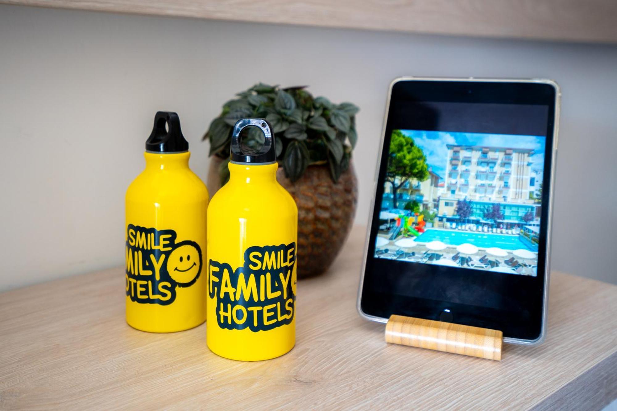 Lotus Hotel All Inclusive & Spiaggia 리미니 외부 사진