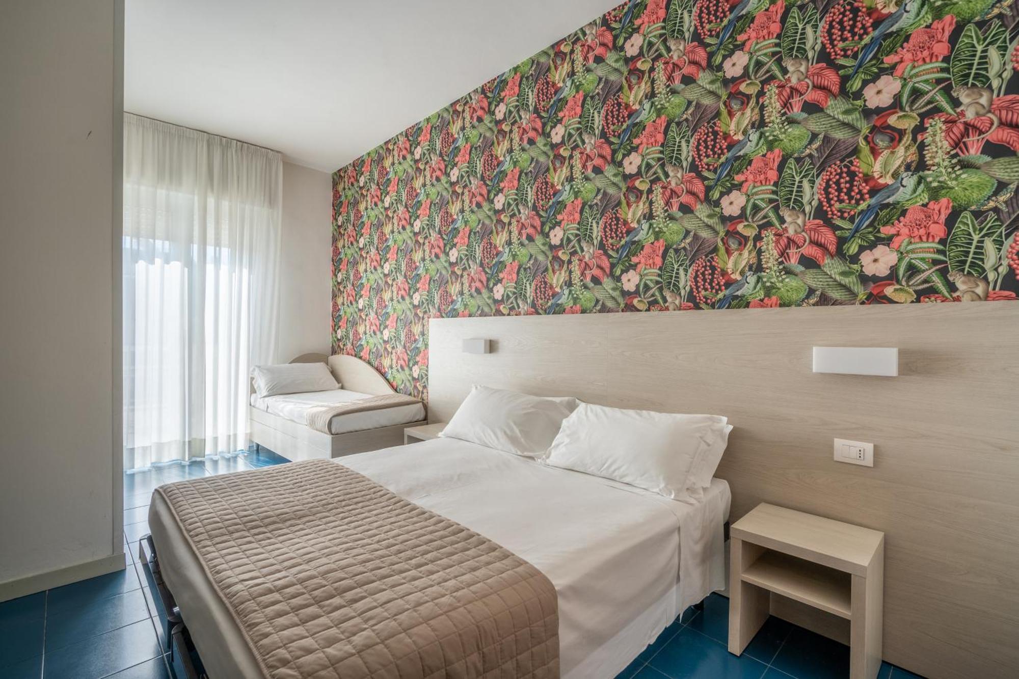 Lotus Hotel All Inclusive & Spiaggia 리미니 외부 사진
