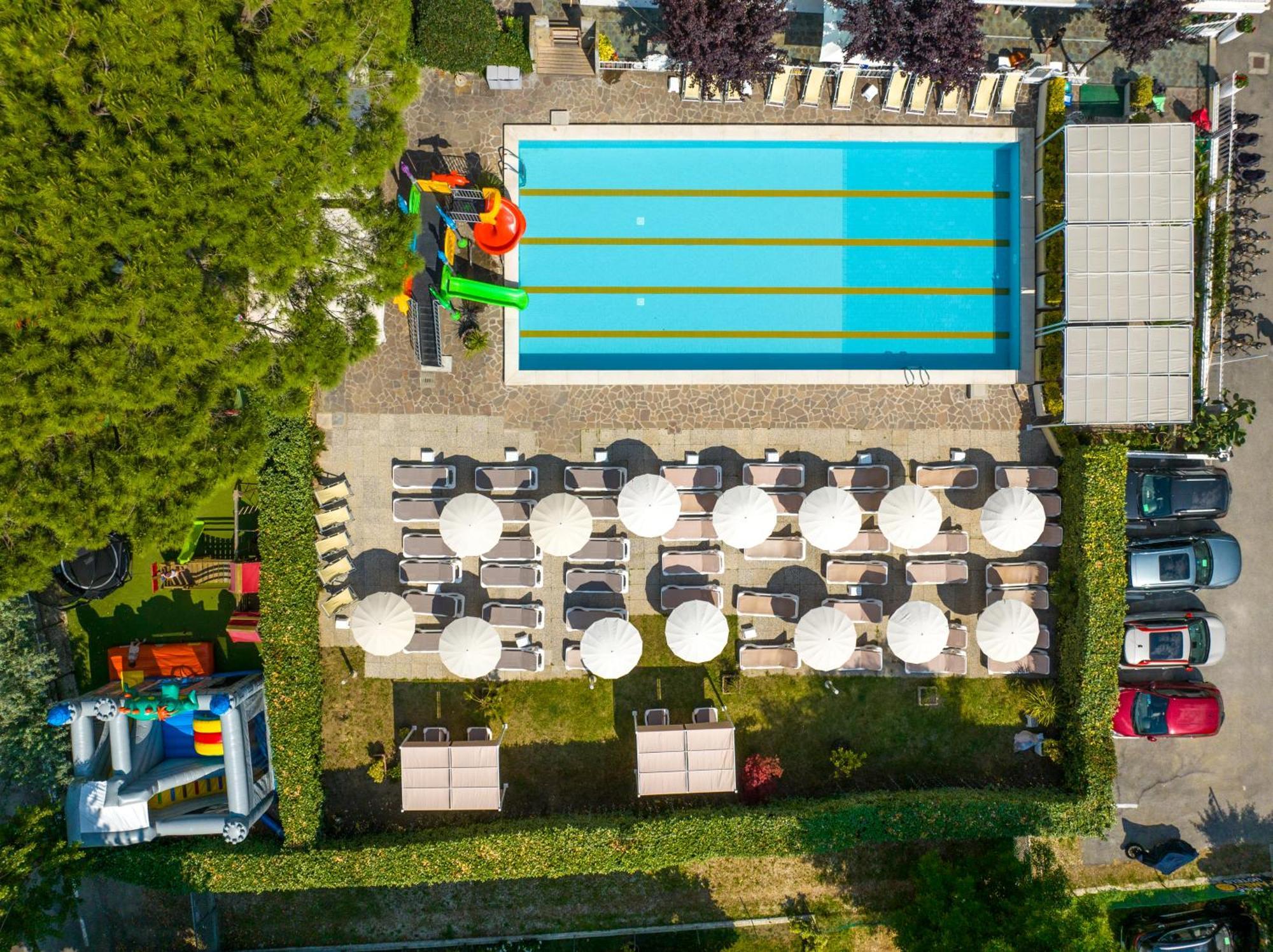 Lotus Hotel All Inclusive & Spiaggia 리미니 외부 사진